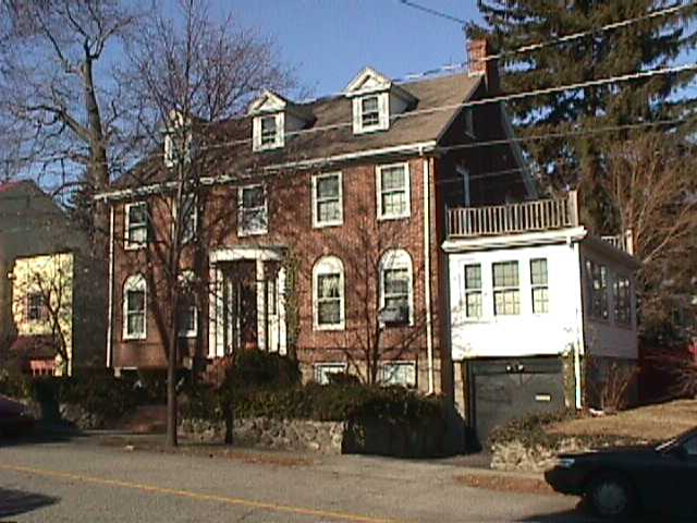 Image has been scaled down. Click on it to view full-size